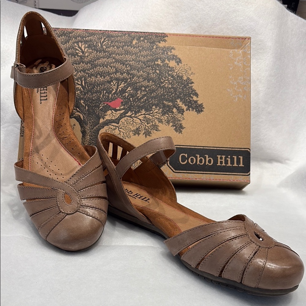Cobb Hill by New Balance Khaki Flats with Decorative Cutouts